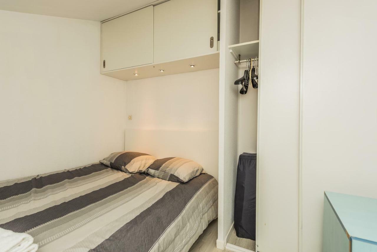 James Cook - Fairytale Factory Appartement Bussy-Saint-Georges Buitenkant foto