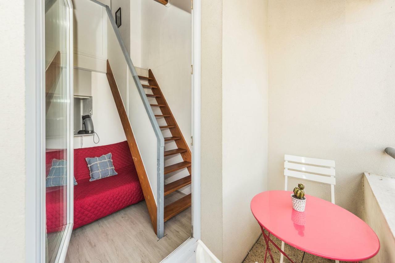 James Cook - Fairytale Factory Appartement Bussy-Saint-Georges Buitenkant foto